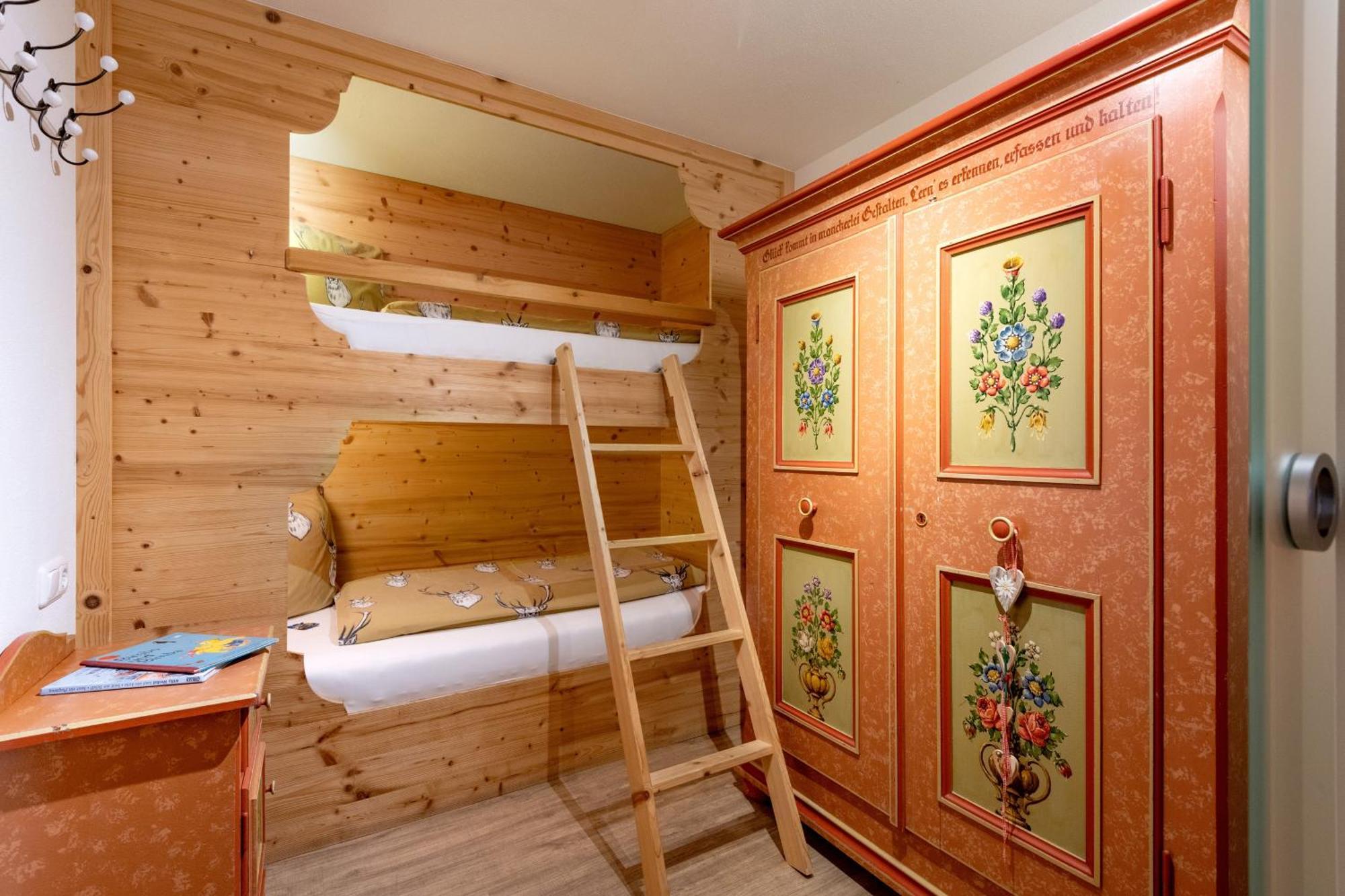 Narzenhof Wellness Chalets, Familien & Luxus Apartments Am Bauernhof Sankt Johann in Tirol Zewnętrze zdjęcie